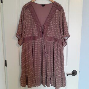 Torrid Mini Washable Gauze Lace Up Tiered Dress in Edina Geos Rose Taupe Size 3X